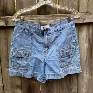 Arizona Jean Company Blue shorts sz. 7